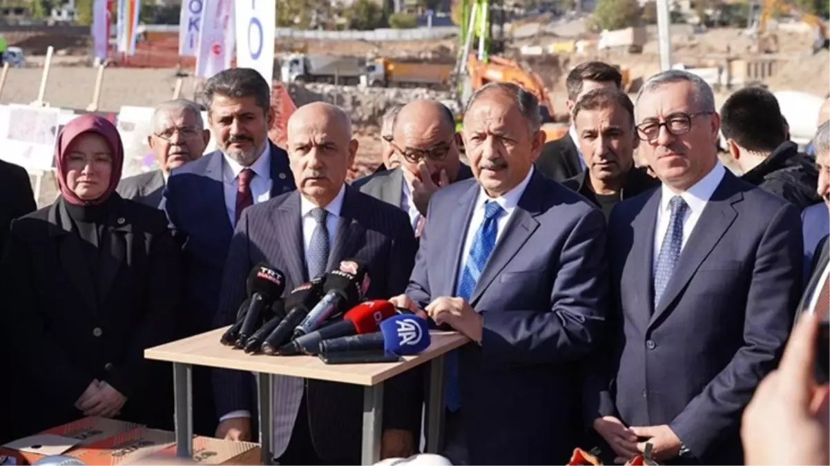 Deprem bölgesinde "Yerinde Dönüşüm" projesine 245 bin başvuru