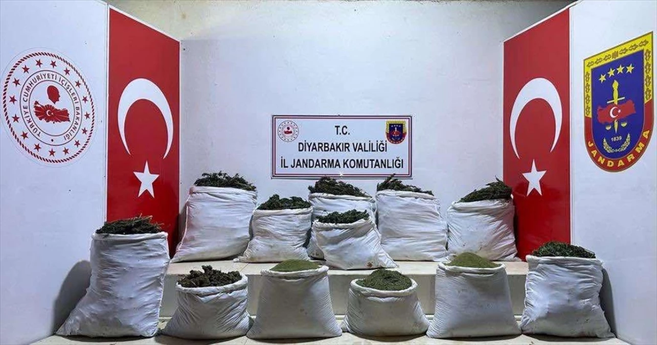 Diyarbakır\'da 312 kilogram esrar ele geçirildi