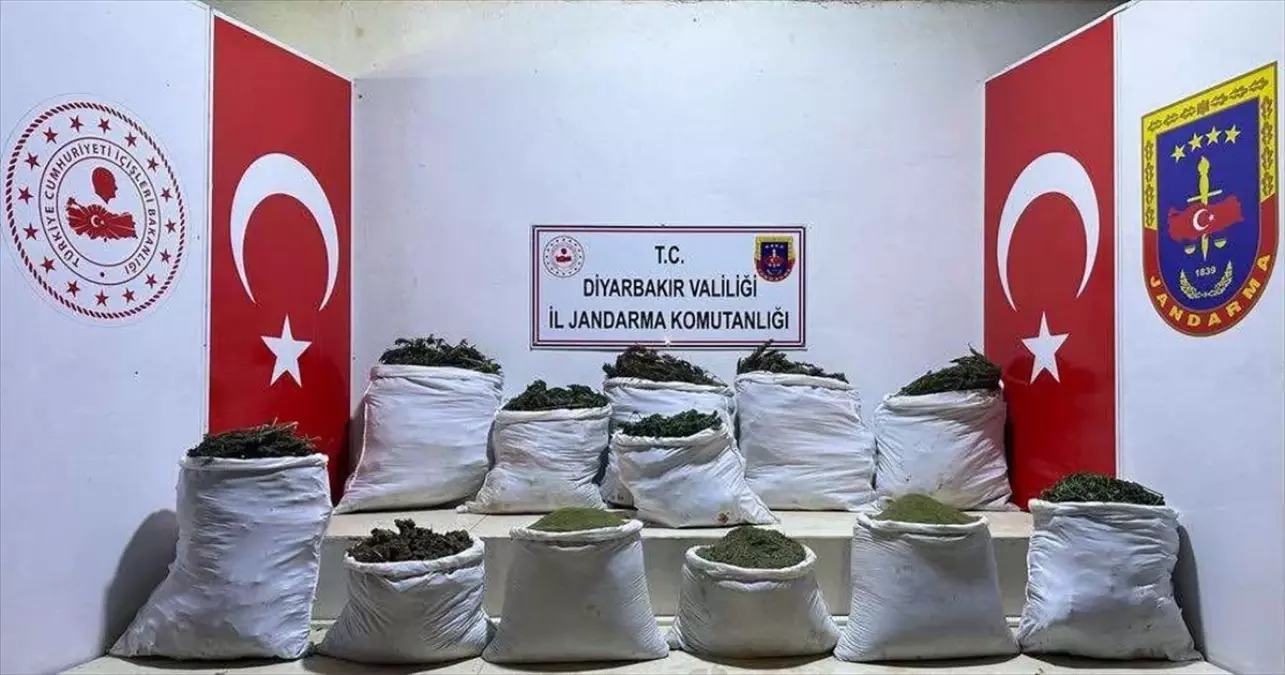 Diyarbakır\'da 312 kilogram esrar ele geçirildi