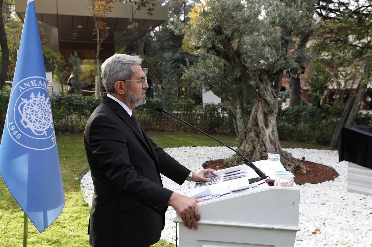 Ankara Üniversitesi, Deprem Anıtı\'nı Açtı