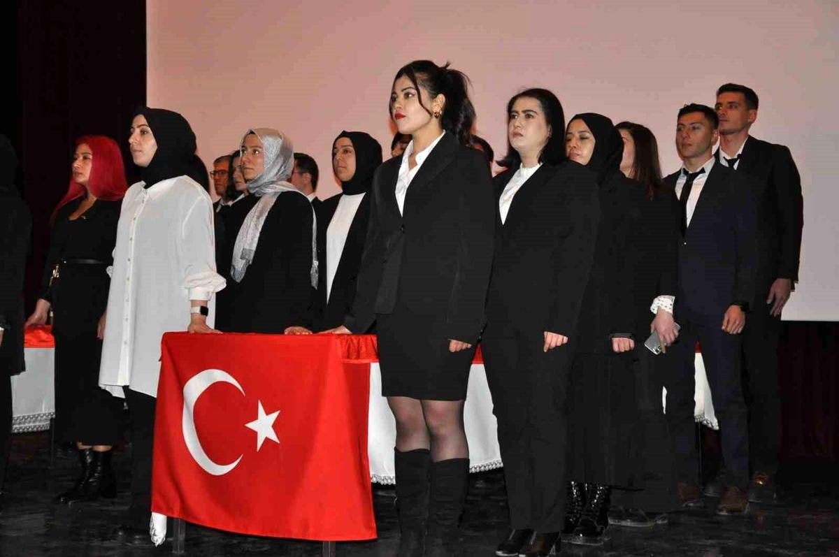 Kars\'ta 24 Kasım Öğretmenler Günü etkinliği