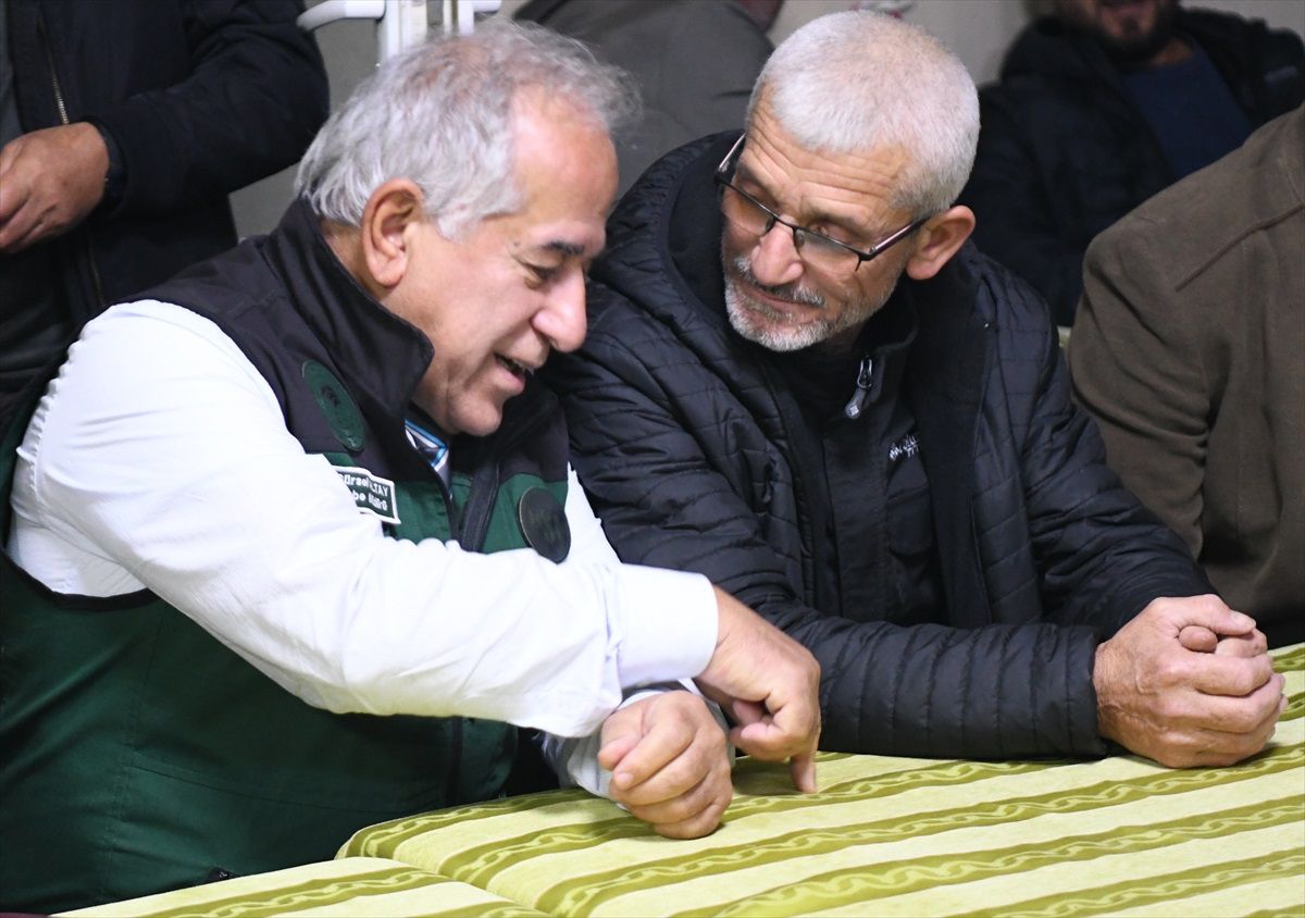 Lapseki\'de tarımsal sulama sistemi için bilgilendirme toplantısı düzenlendi