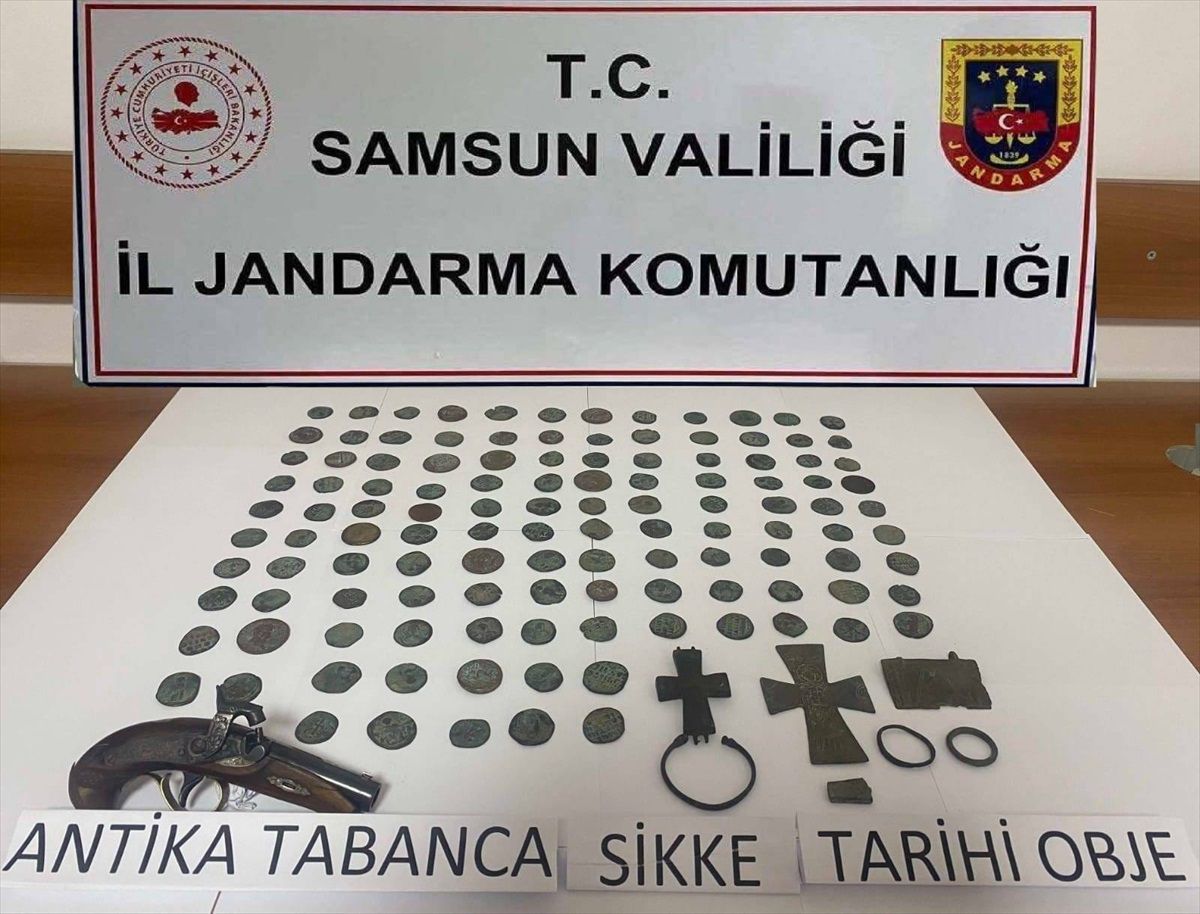 Samsun\'da tarihi eser operasyonunda 120 sikke ele geçirildi
