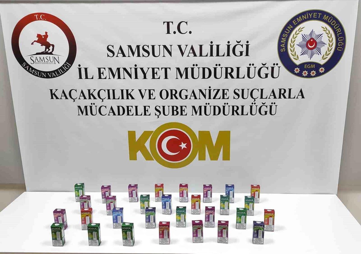 Samsun\'da 30 adet gümrük kaçağı elektronik sigara ele geçirildi