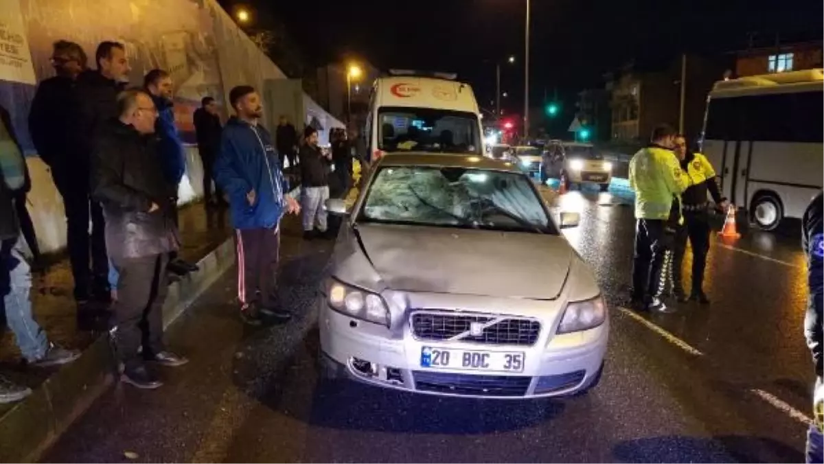 Gölcük'te Otomobil ve TIR Çarpışması Sonucu Genç Kız Hayatını Kaybetti