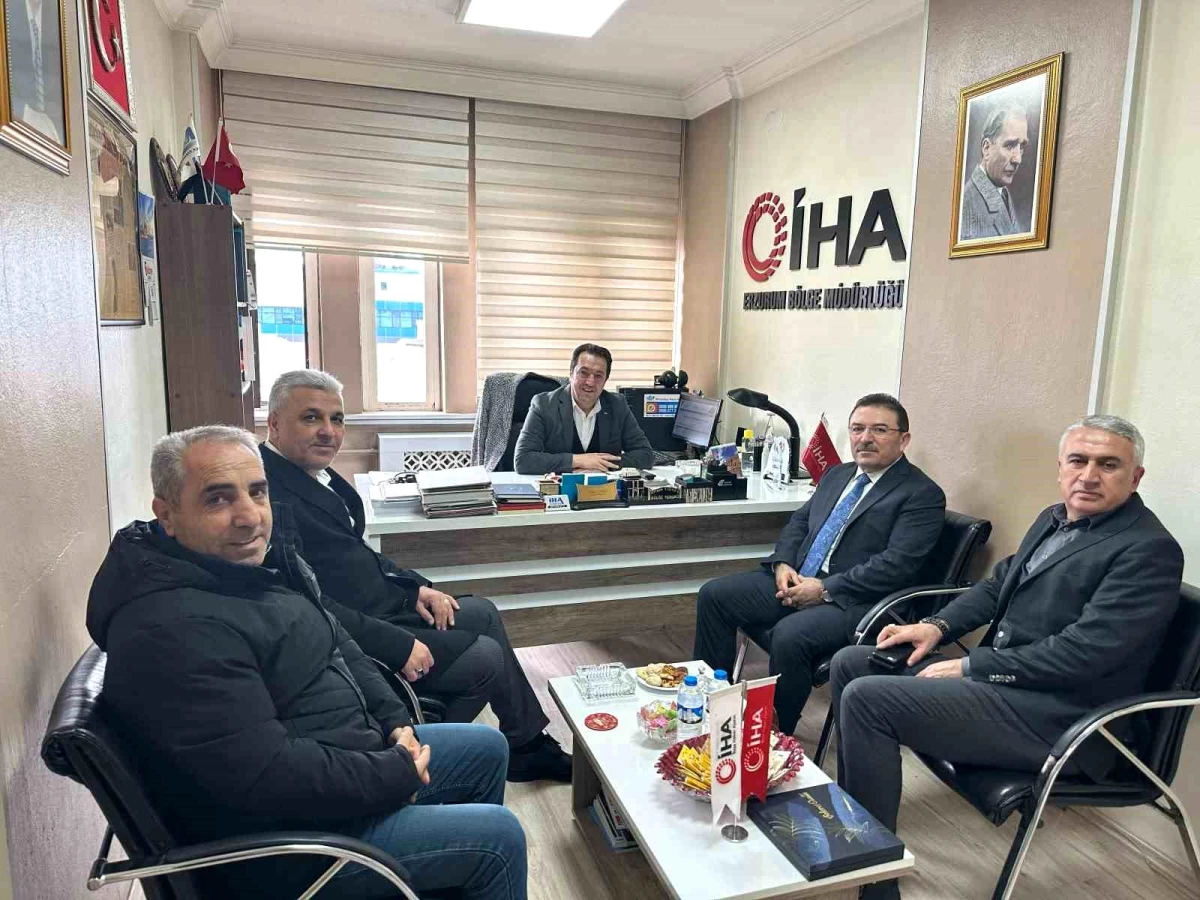 AK Parti Erzurum Milletvekili Selami Altınok, İHA Erzurum Bölge Müdürlüğü\'nü ziyaret etti