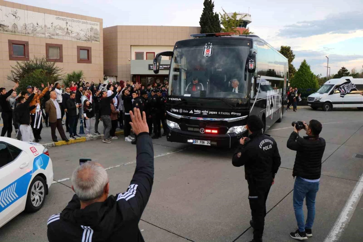 Beşiktaşlı futbolcular Samsun\'a geldi