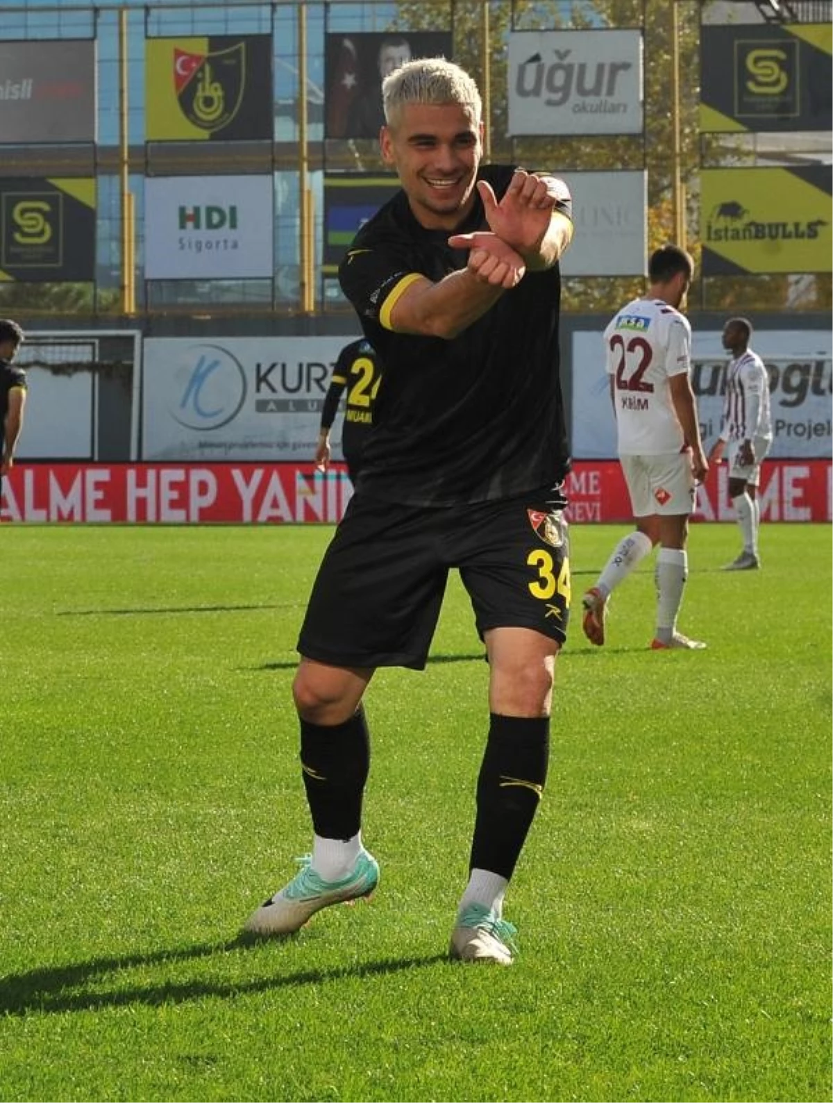 İstanbulspor, Hatayspor\'u 2-1 mağlup etti