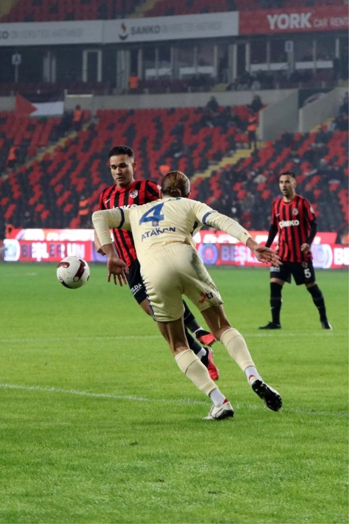 Gaziantep FK, MKE Ankaragücü\'ne 1-0 mağlup oldu