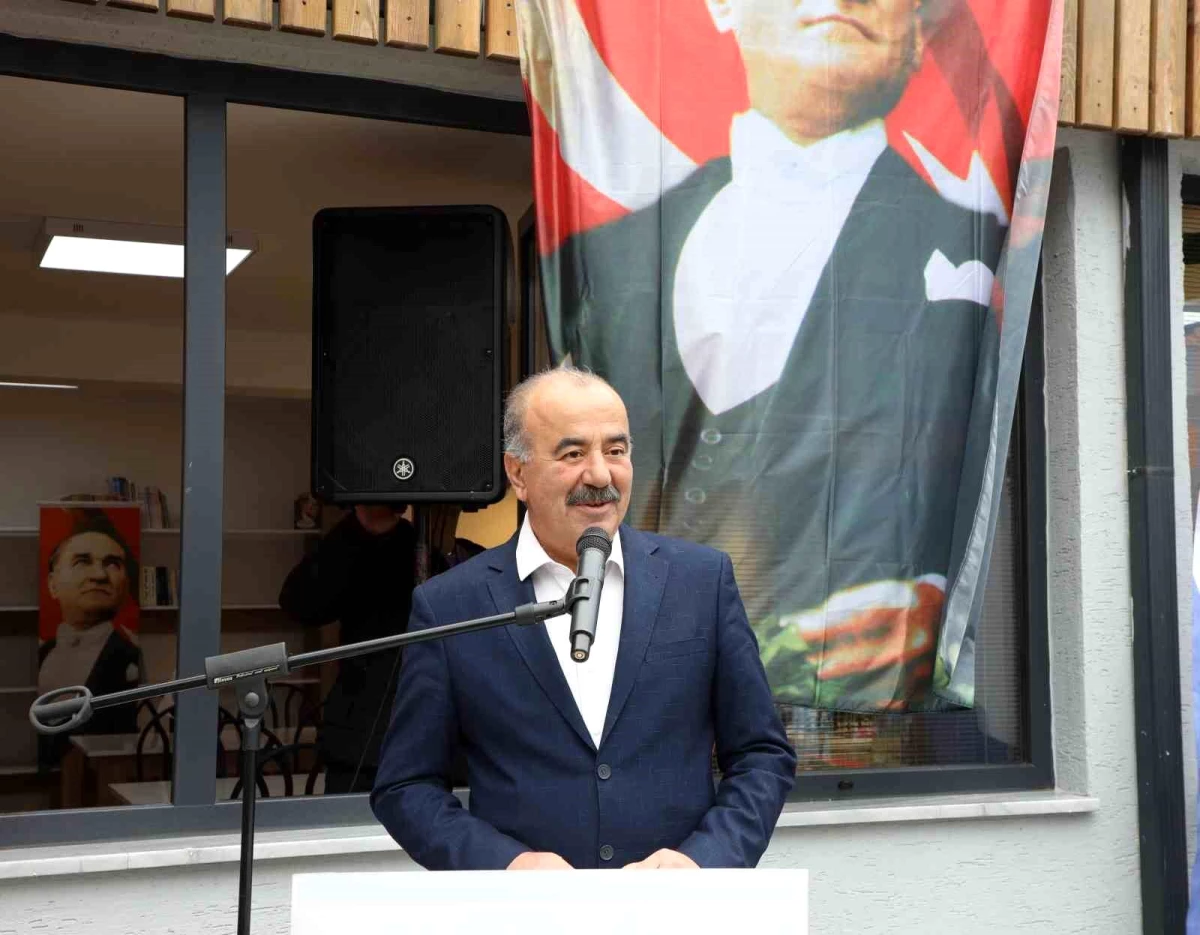 Mudanya\'da Cumhuriyet Gençliği Spor ve Kültür Evi açıldı