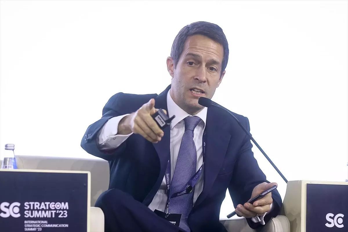 Stratejik İletişim Zirvesi\'nde Bilgi Güvenliği ve Şeffaflık Paneli Düzenlendi