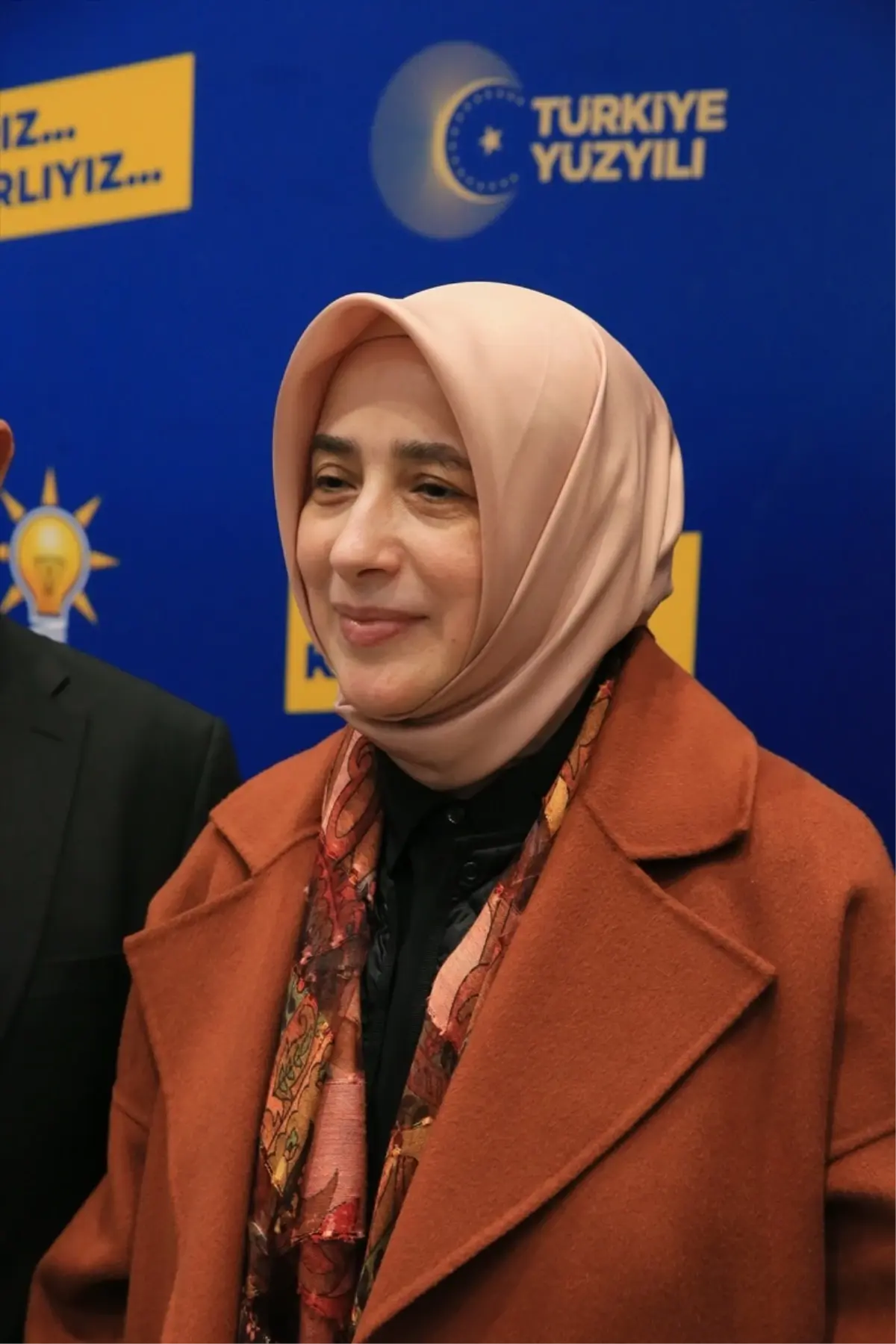 AK Parti, Kocaeli ve Sakarya\'da yerel seçimler için temayül yoklaması yaptı