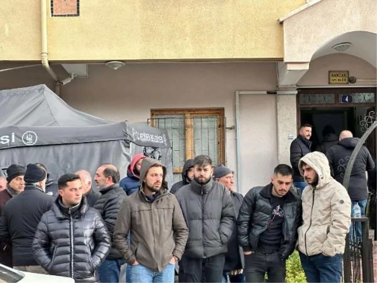Keçiören\'de komşu cinayeti: Kerim Tokgöz\'ün cenazesi toprağa verildi