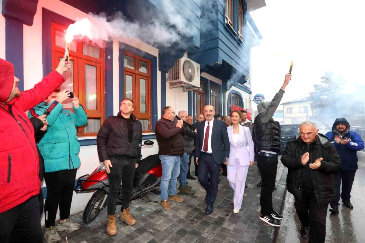Mudanya Belediye Başkanı Hayri Türkyılmaz, 2024 yerel seçimlerinde aday olduğunu açıkladı