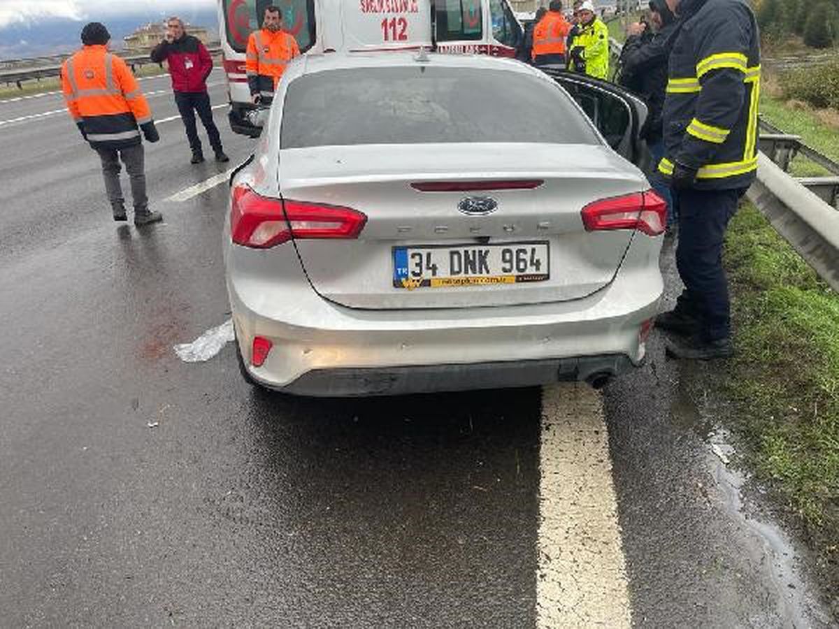 Bolu'da Anadolu Otoyolu'nda kaza: 2 yaralı