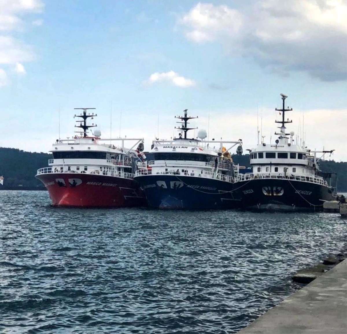 Türk balıkçı gemileri uluslararası sularda avlanıyor