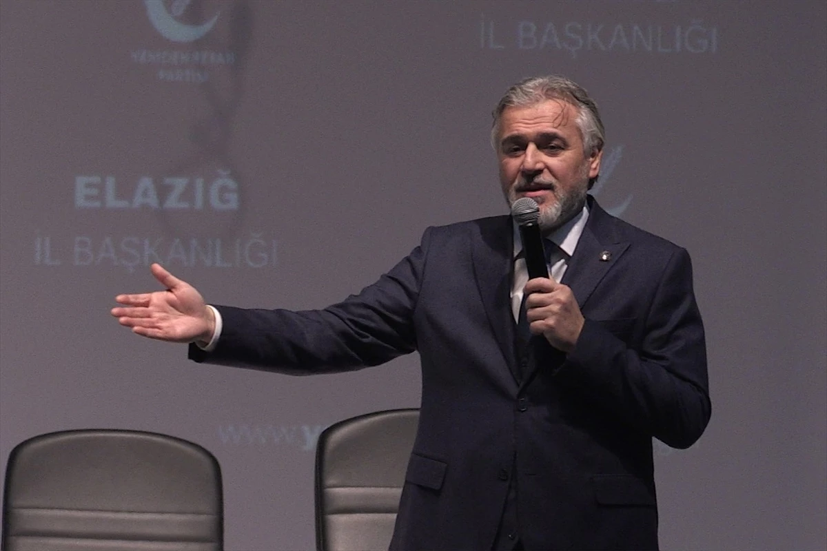 Yeniden Refah Partisi Genel Başkan Yardımcısı Mehmet Altınöz: AK Parti\'nin inanç özgürlüğü çalışmalarını takdir ediyoruz