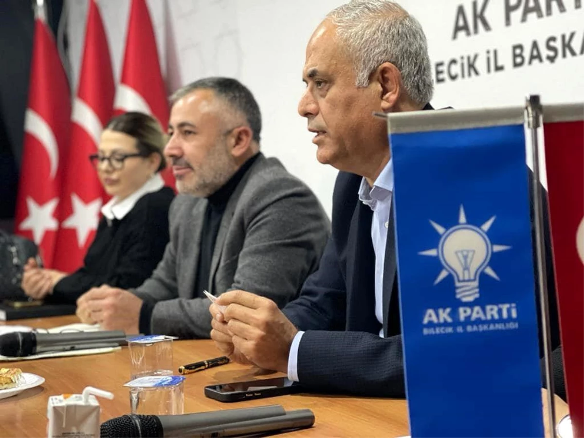 Bilecik Bayırköy Belediye Başkanı Mustafa Yaman AK Parti İl Başkanlığı toplantısına katıldı