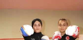 Avrupa üçüncüsü boksçu Şeyma, kız kardeşiyle dünya şampiyonasına hazırlanıyor