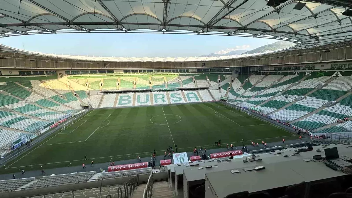 Bursaspor\'un stadyumun ismi resmen değişti