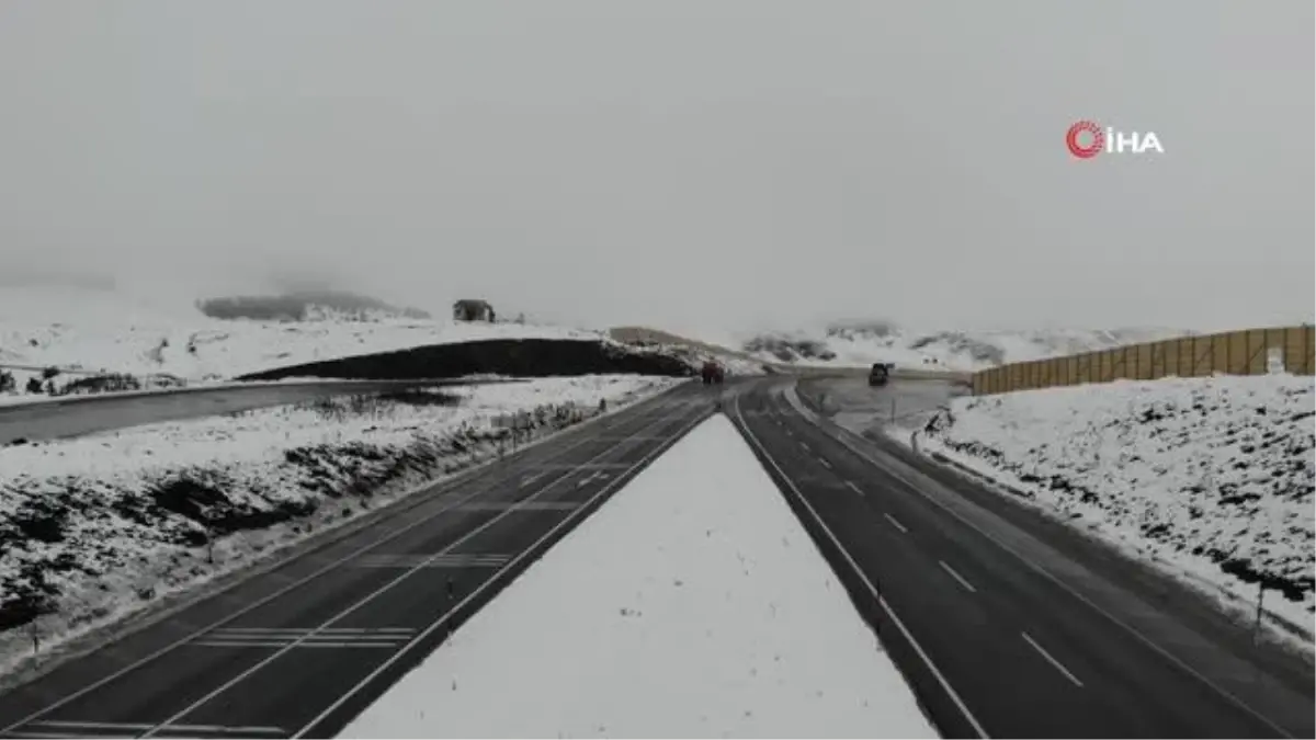 Erzincan\'ın yüksek kesimlerinde kar yağışı etkili oldu