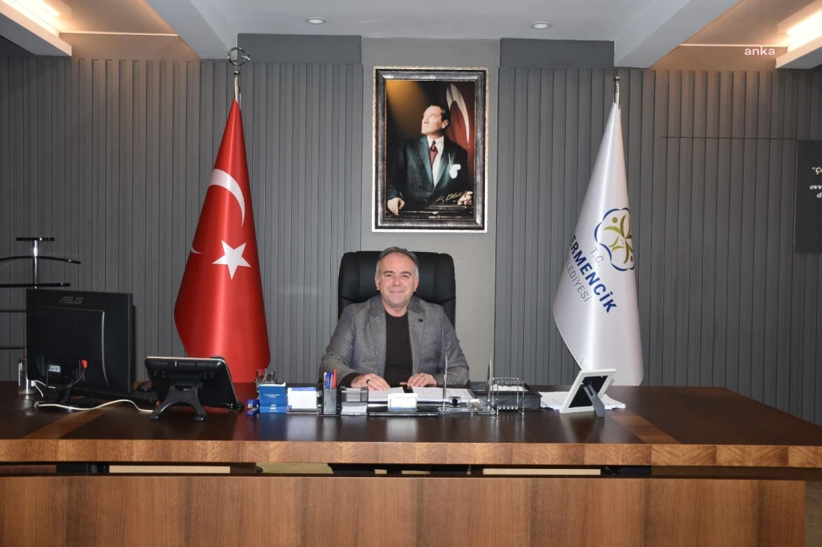Germencik Belediye Başkanı Fuat Öndeş, şiddet ve tacizi önlemeye yönelik politika belgesini imzaladı