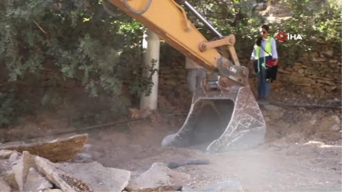 Muğla Büyükşehir Belediyesi Kırsal Mahallelerde Yol Çalışmalarını Tamamladı