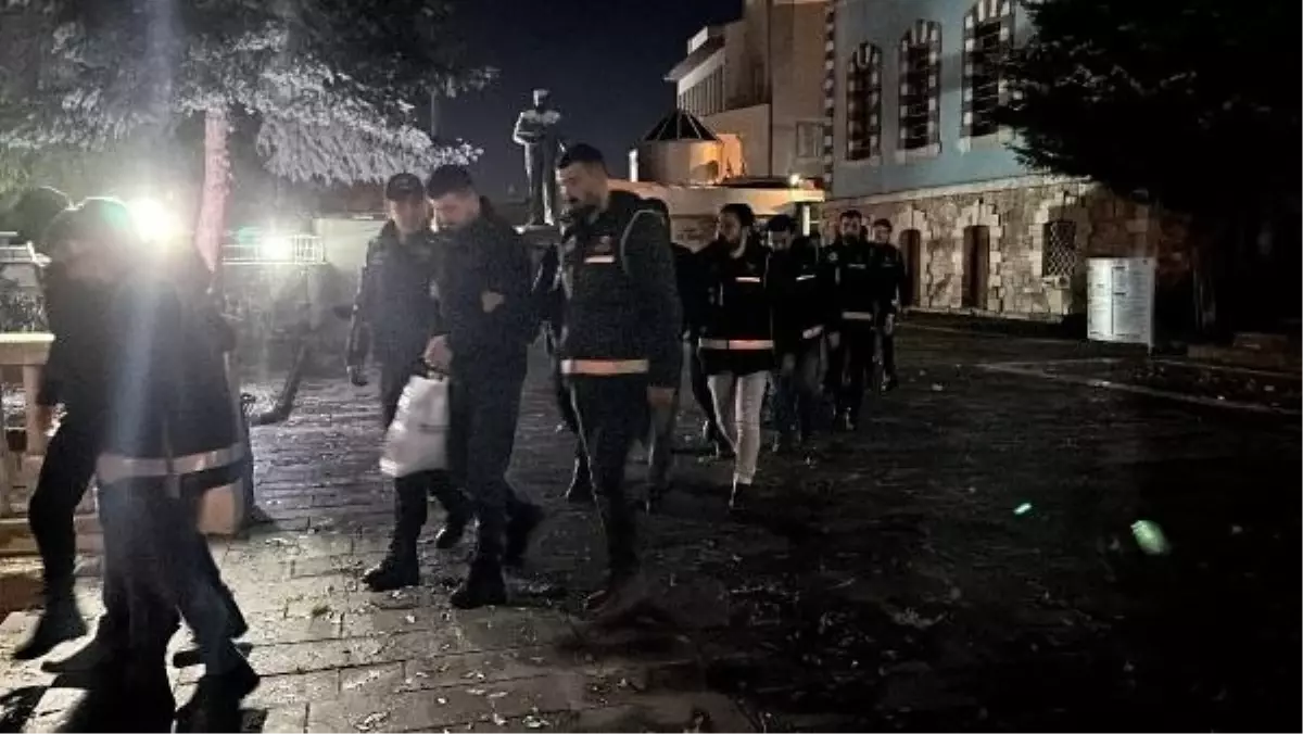 Kütahya'da 'Daltonlar' suç örgütü operasyonu: 8 tutuklama