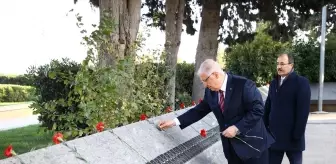 Milli Savunma Bakanı Yaşar Güler, Azerbaycan'da Türk şehitliğini ziyaret etti