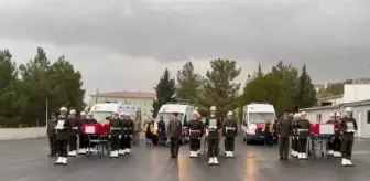 Pençe-Kilit şehitleri, memleketlerine uğurlandı