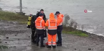 Trabzon'da deniz kenarında fotoğraf çektirmek isterken dalgalara kapılan 2 gencin kimliği belirlendi