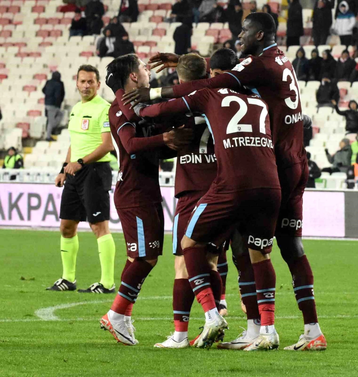 Sivasspor ile Trabzonspor 3-3 berabere kaldı