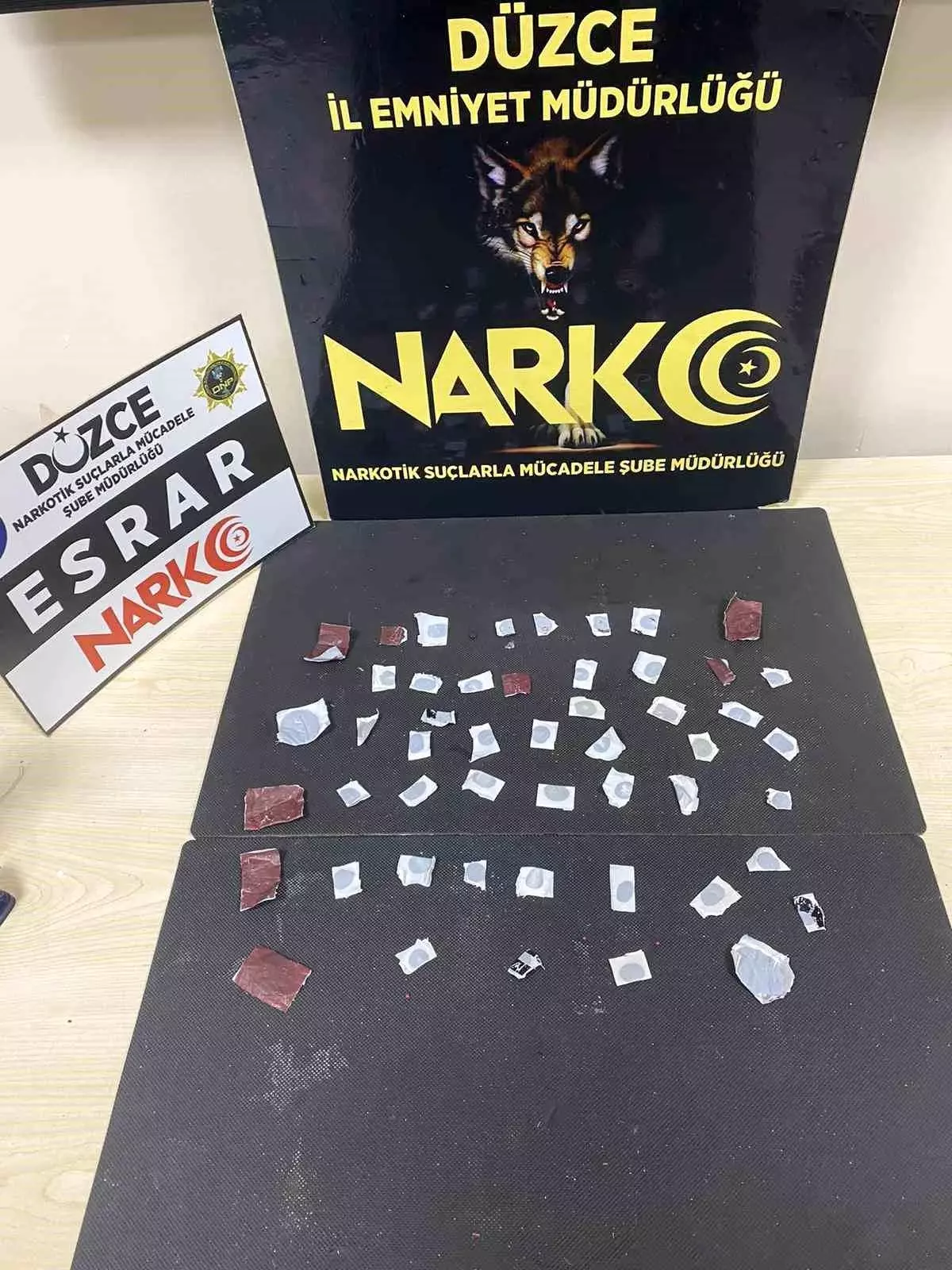 Düzce\'de Uyuşturucu Ticaretinden 2 Kişi Tutuklandı