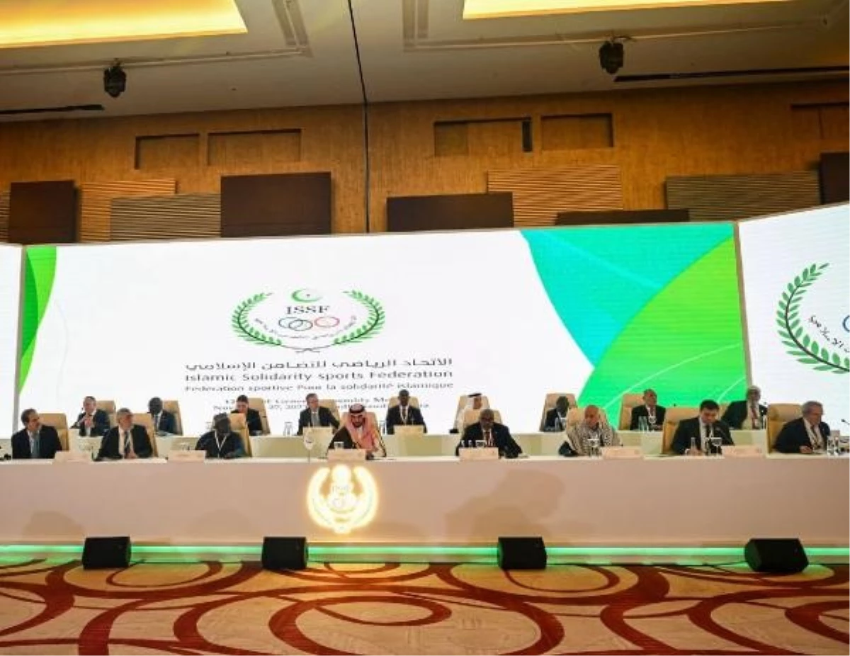 Bakan Osman Aşkın Bak, İslami Dayanışma Spor Federasyonu Genel Kurul Toplantısı\'na katıldı