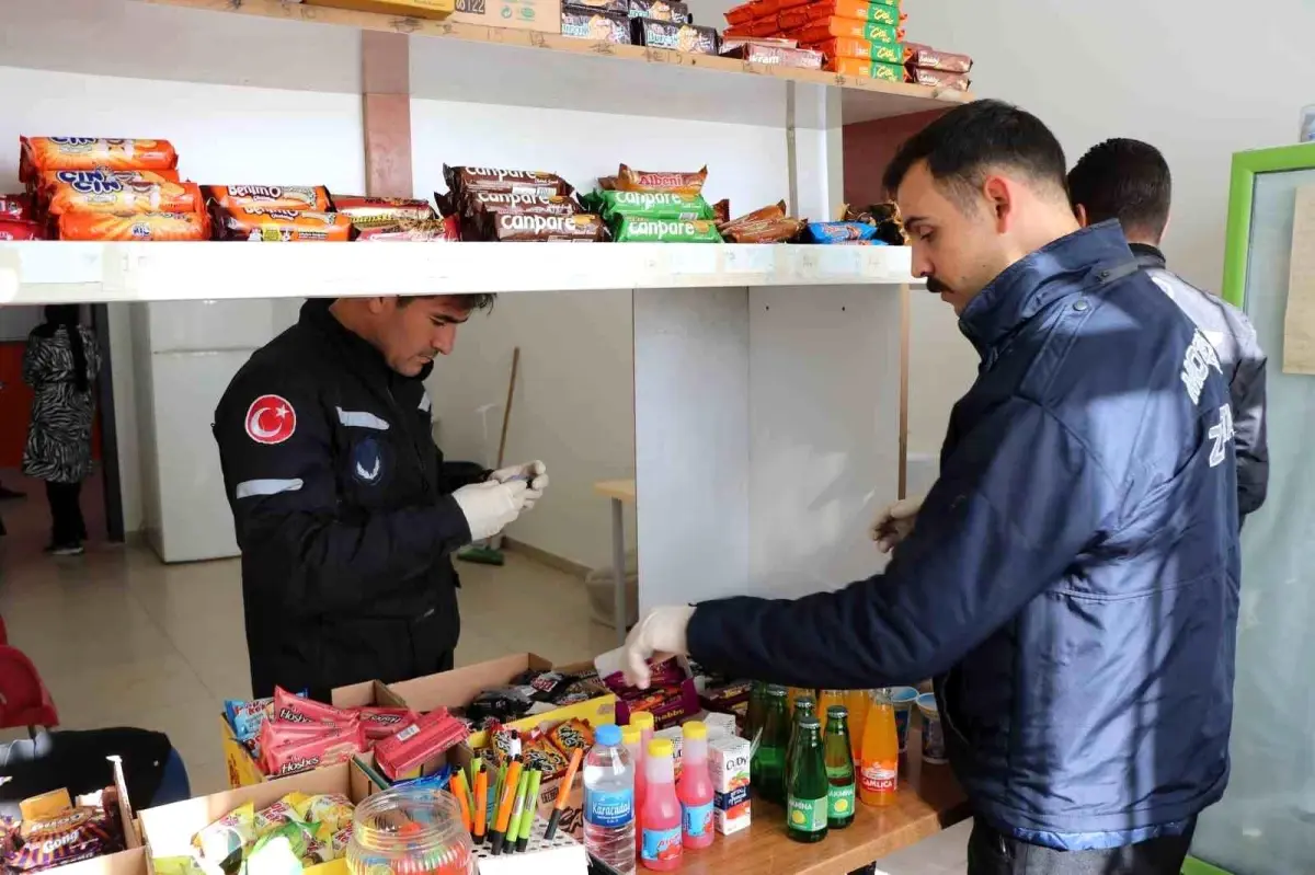 Haliliye Belediyesi Zabıta Müdürlüğü, Okul Kantinlerinde Denetimlerini Sürdürüyor