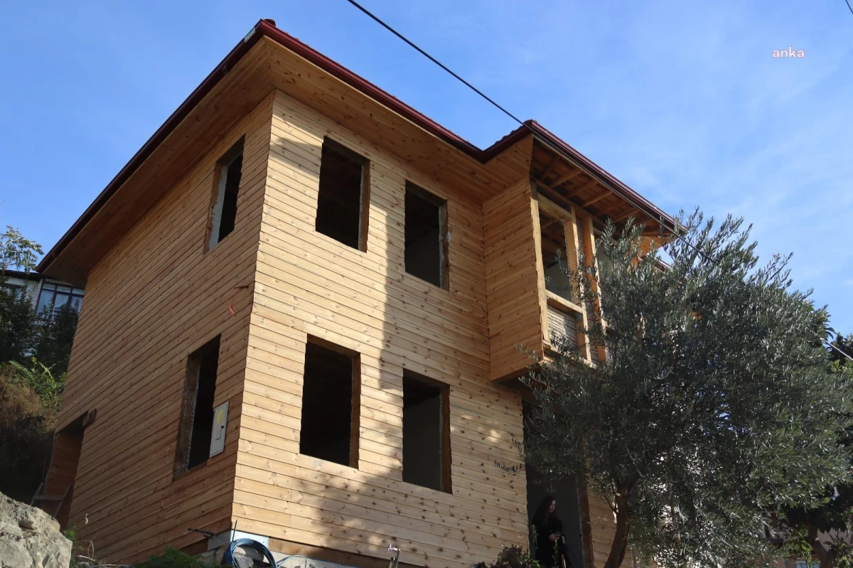 İzmit Belediyesi, Hulusi Kentmen\'in evini yeniliyor