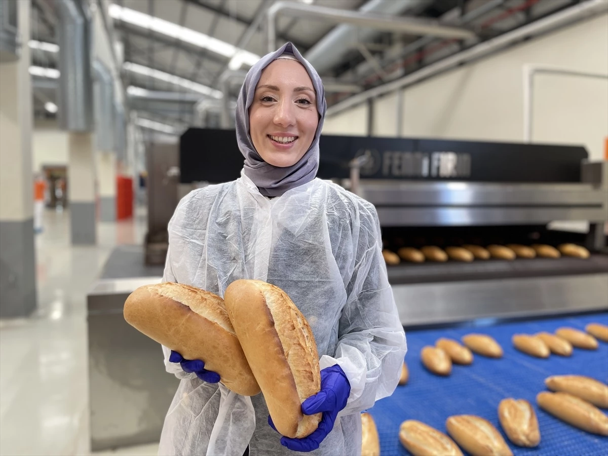 Konya Büyükşehir Belediyesi Fenni Fırın Ekmek Fabrikası Açıldı
