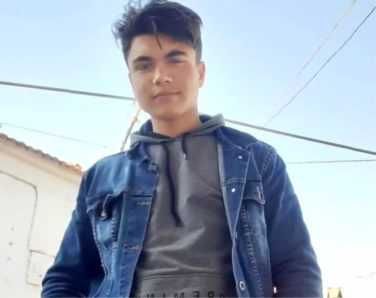 Kozalak Toplarken Elektrik Akımına Kapılan Genç Hayatını Kaybetti