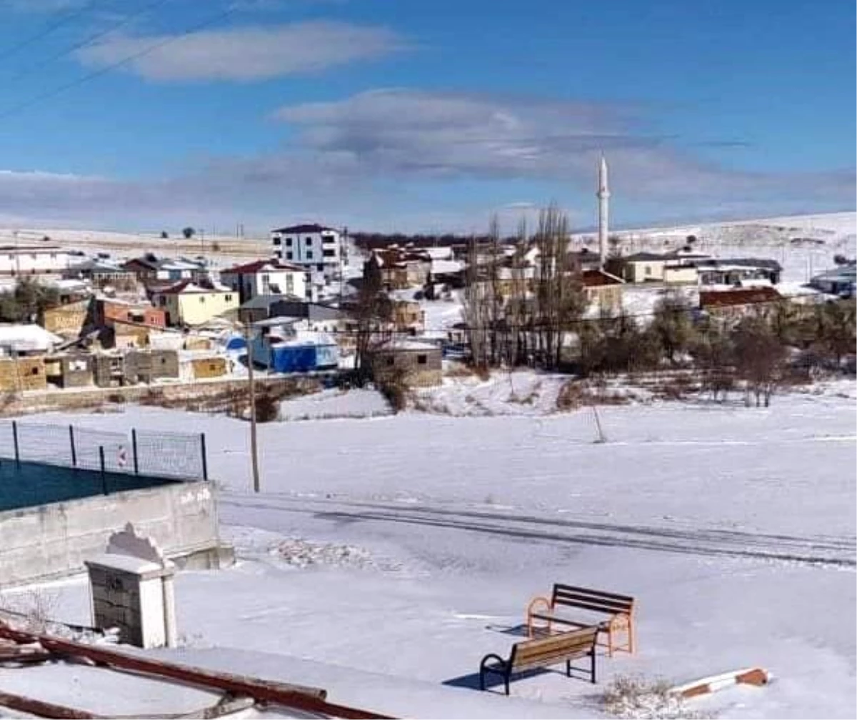 Malatya\'da yüksek kesimleri ile kırsal bölgelerde kar yağışı etkili oldu