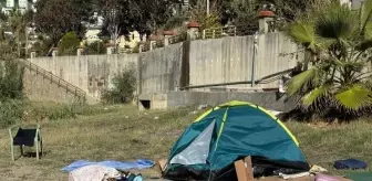 Alanya'da Sahilde Çadır Yanında Ceset Bulundu