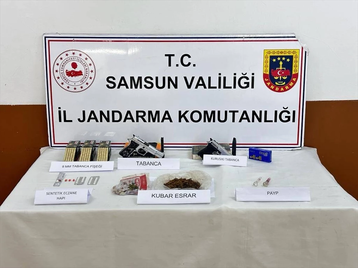 Samsun\'da uyuşturucu operasyonu: 2 gözaltı