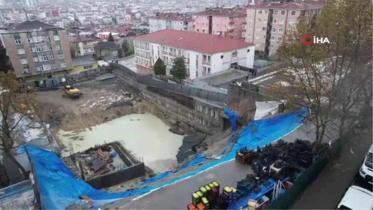 Bağcılar\'da okulun yanında bulunan inşaatın istinat duvarında çökme yaşandı