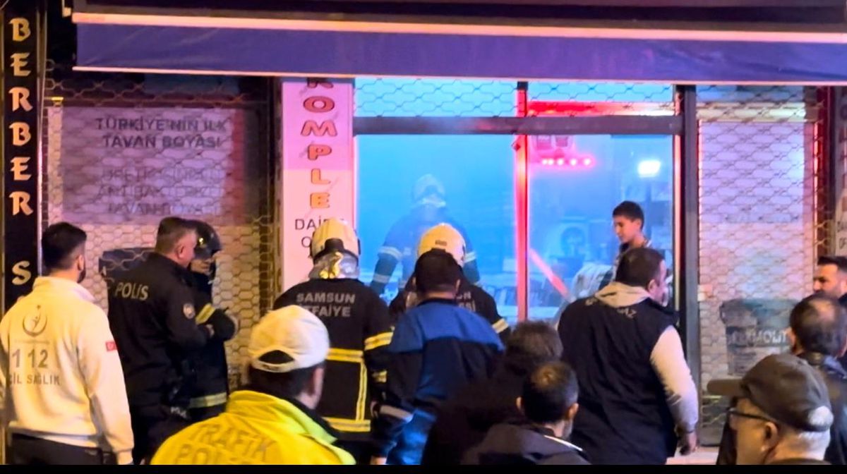 Samsun\'da Boyacı Dükkanında Yangın Çıktı