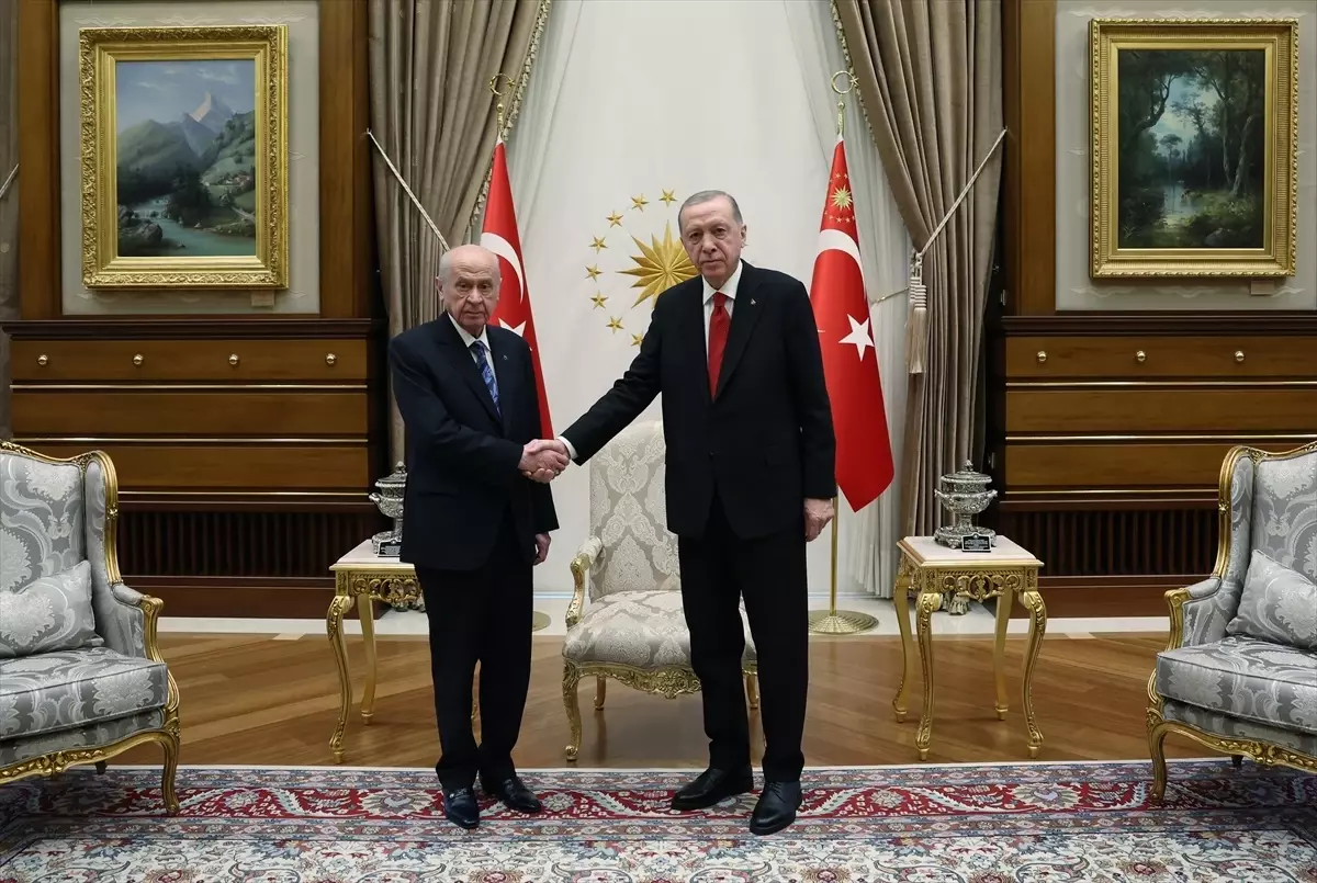 Cumhurbaşkanı Erdoğan, MHP Genel Başkanı Bahçeli\'yi kabul etti