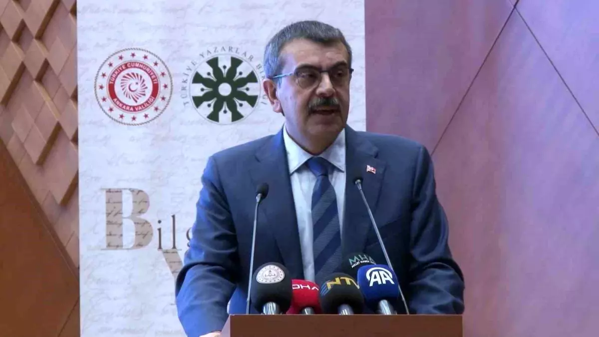 Bilge Yazarlar Projesi\'nin ilk ders açılışı yapıldı