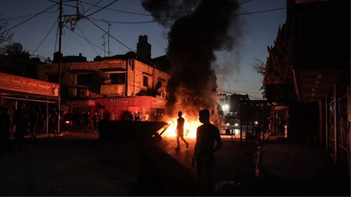 Gazze\'de ateşkes devam ederken İsrail\'den alçak oyun! Batı Şeria\'yı kuşatma altına aldılar