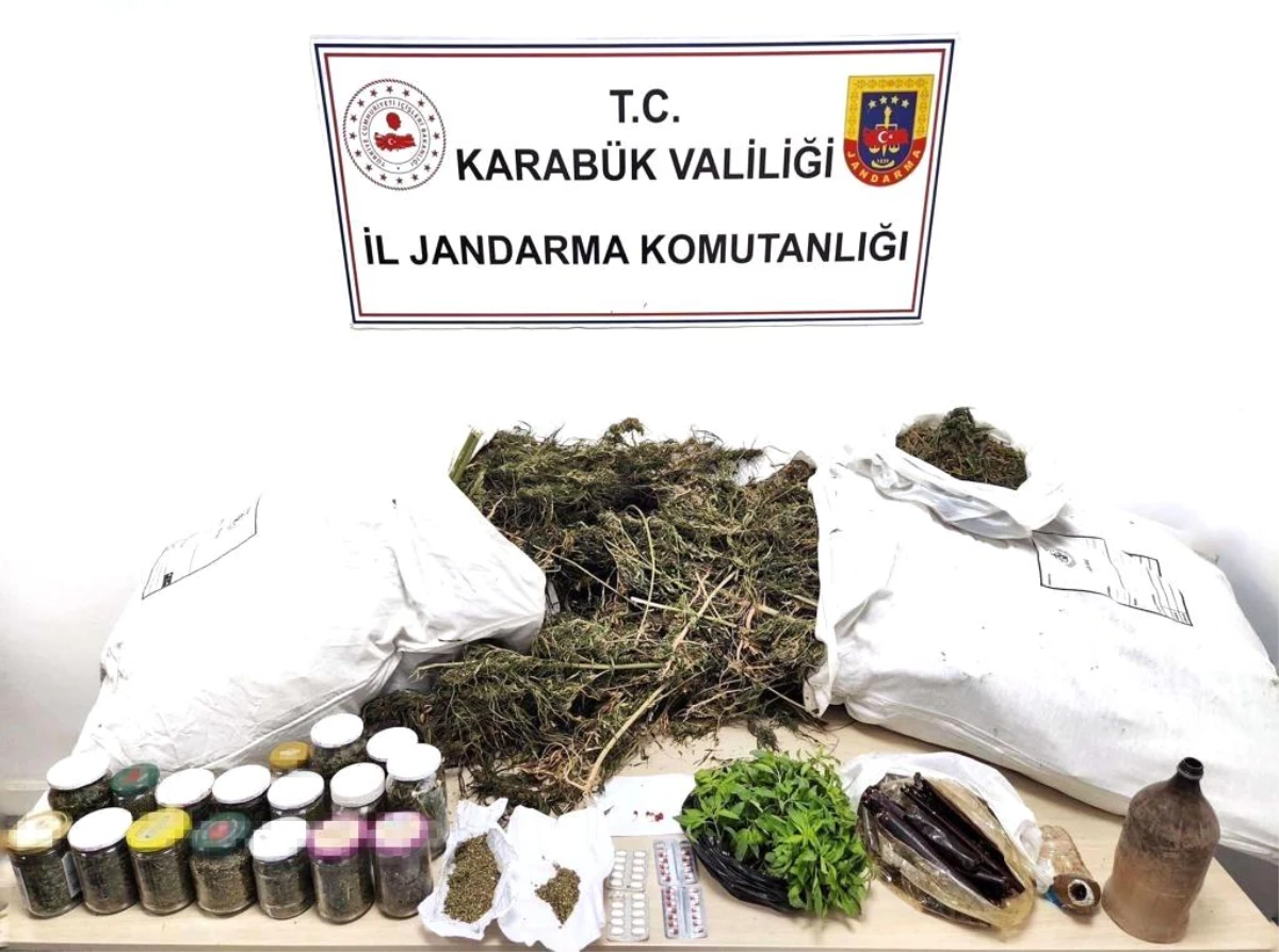 Karabük\'te Uyuşturucu Operasyonu: 3 Gözaltı, 1 Tutuklama