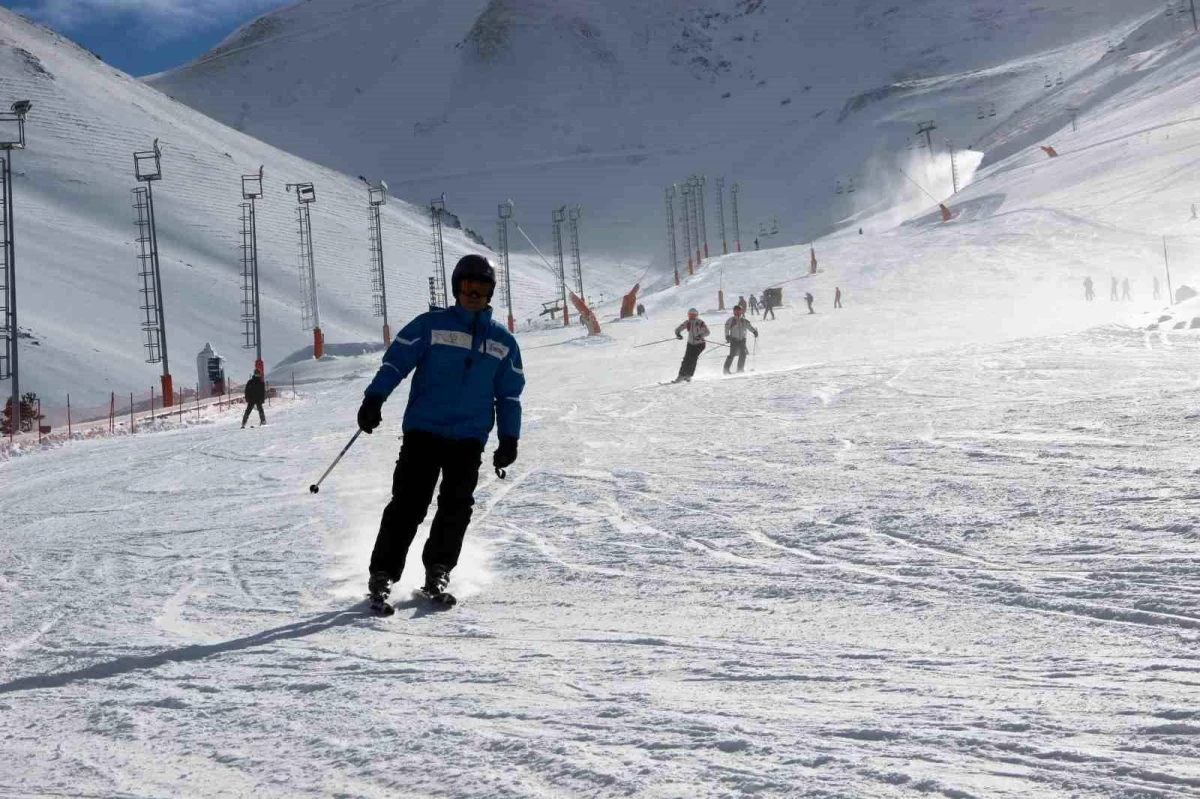 Palandöken Kayak Merkezi Erken Açıldı