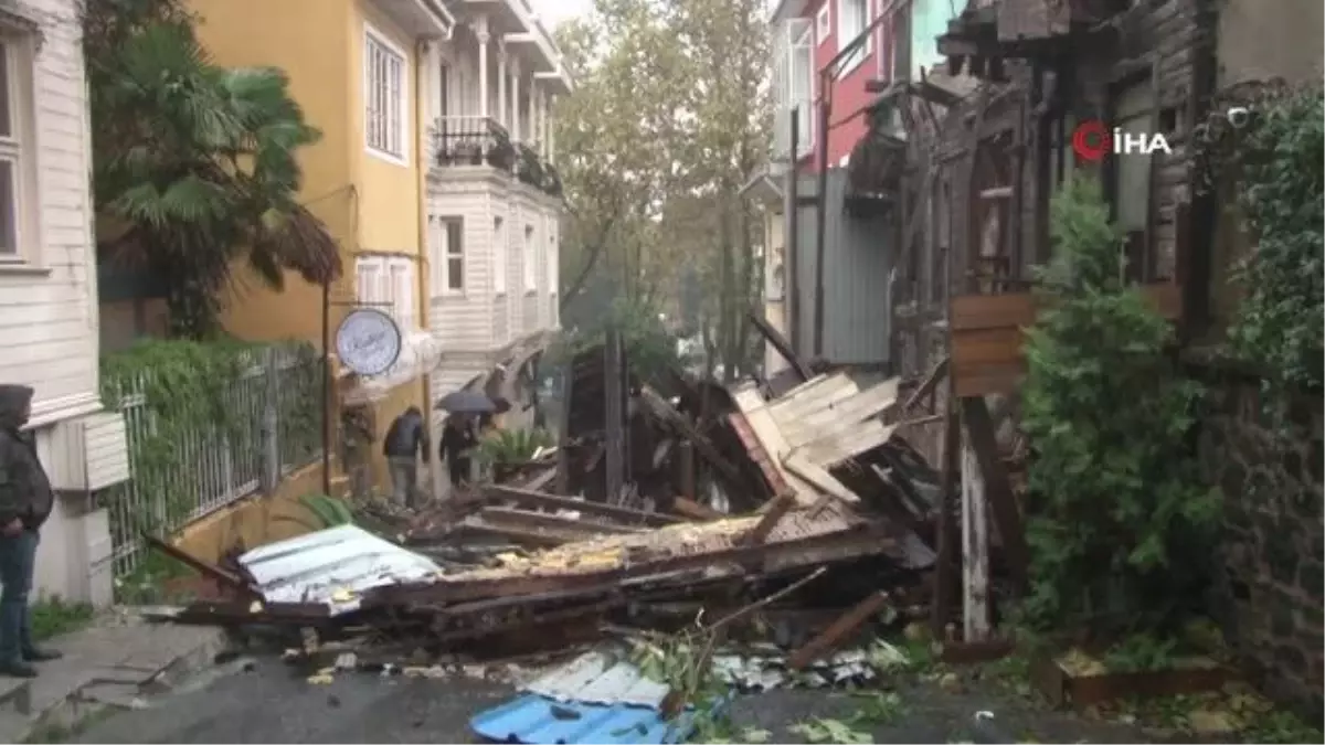 Sarıyer'de metruk bina çöktü: Sokağa girişler kapatıldı