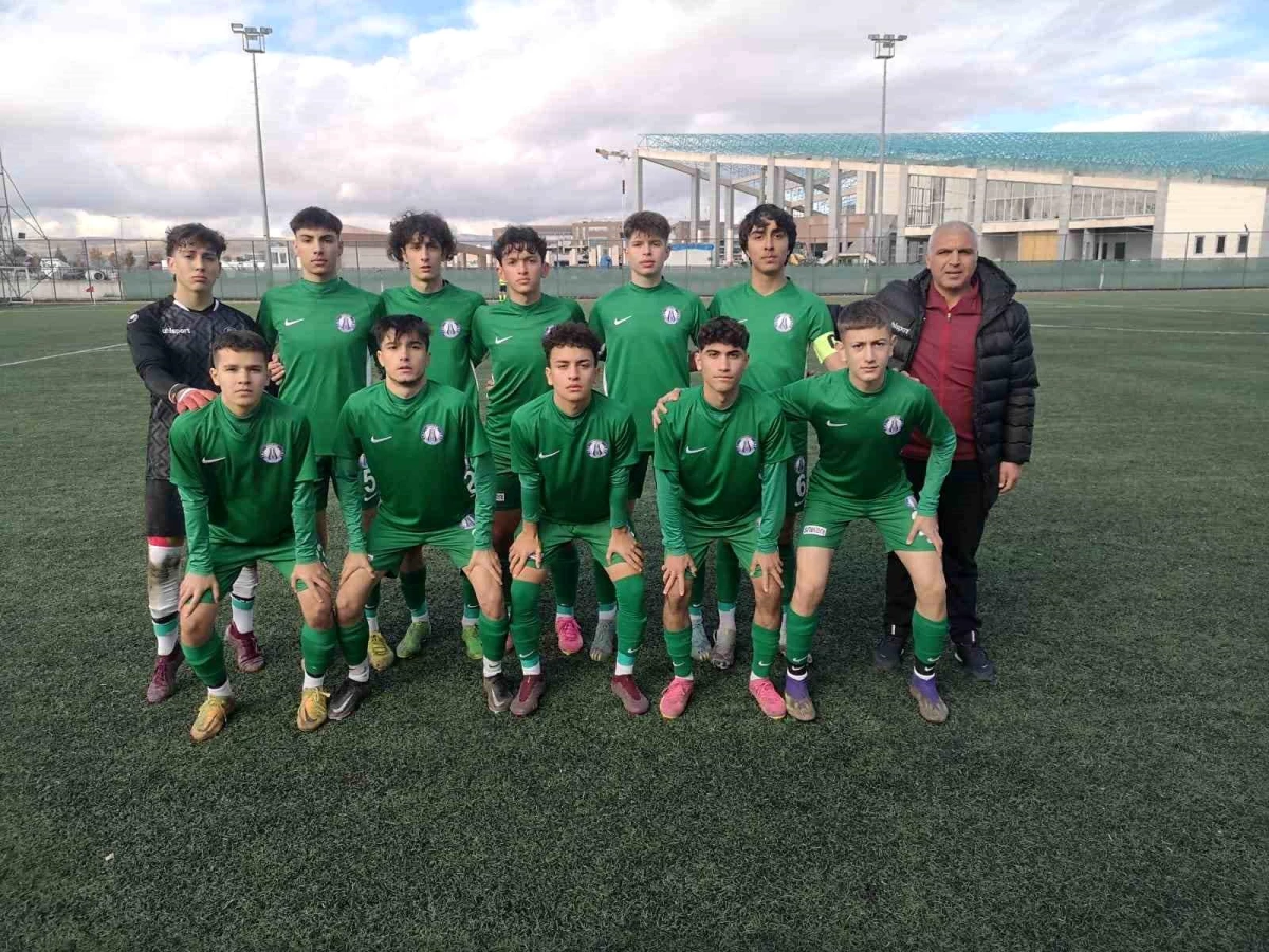Sincan Belediyespor Genç Takımları Şampiyonlukla Kapattı